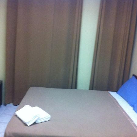 Jr Hotel Sitiawan Exterior photo
