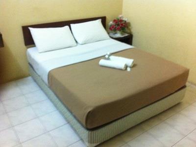 Jr Hotel Sitiawan Exterior photo