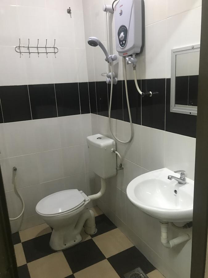 Jr Hotel Sitiawan Exterior photo