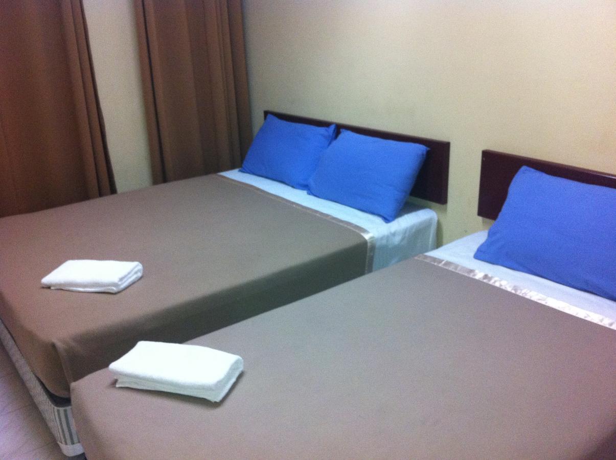 Jr Hotel Sitiawan Exterior photo